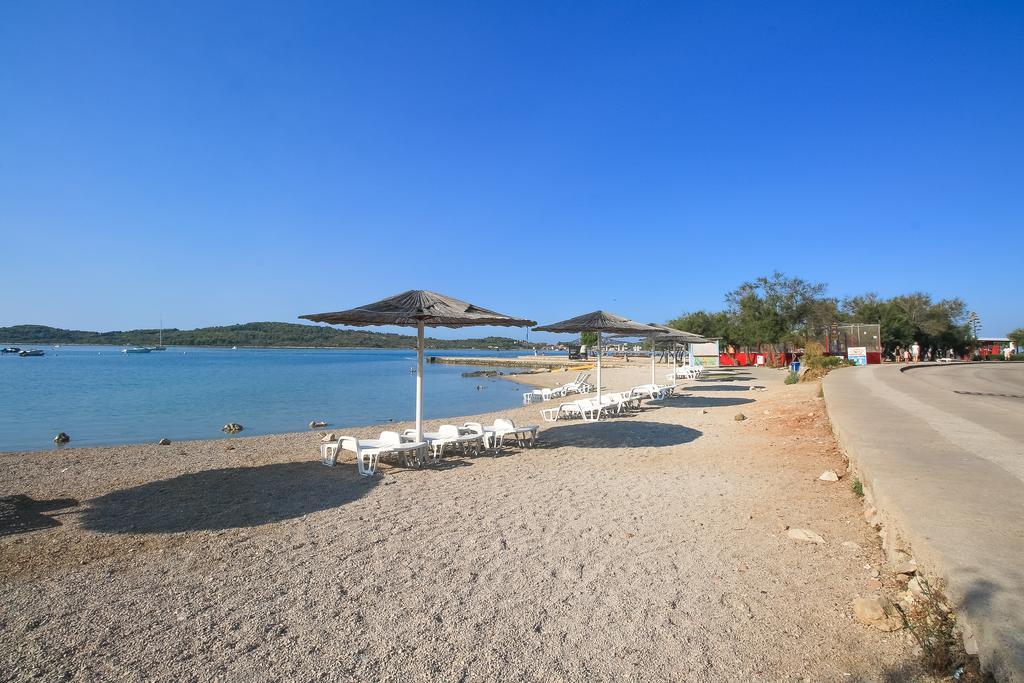 Apartment Ana Vodice Buitenkant foto