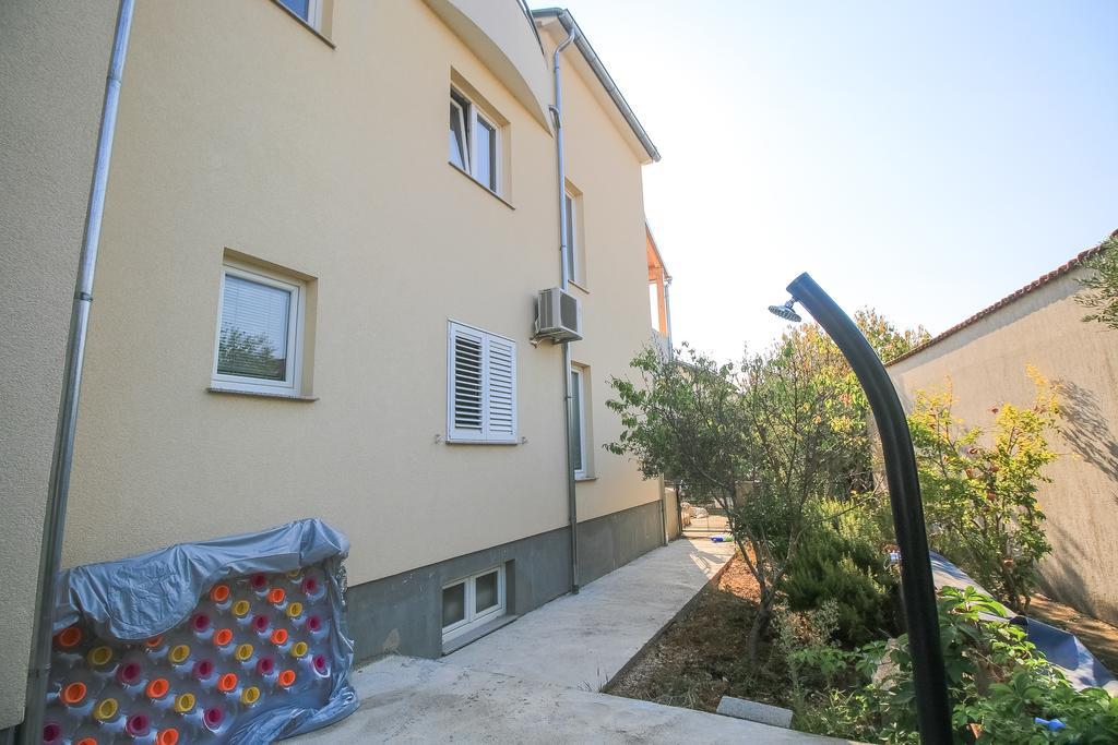 Apartment Ana Vodice Buitenkant foto