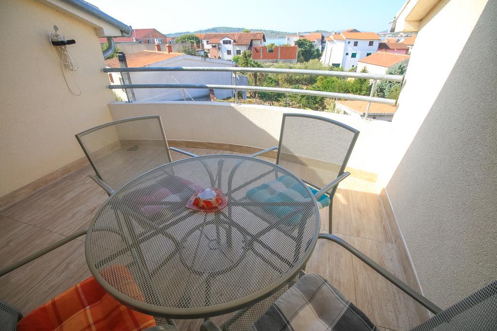 Apartment Ana Vodice Buitenkant foto